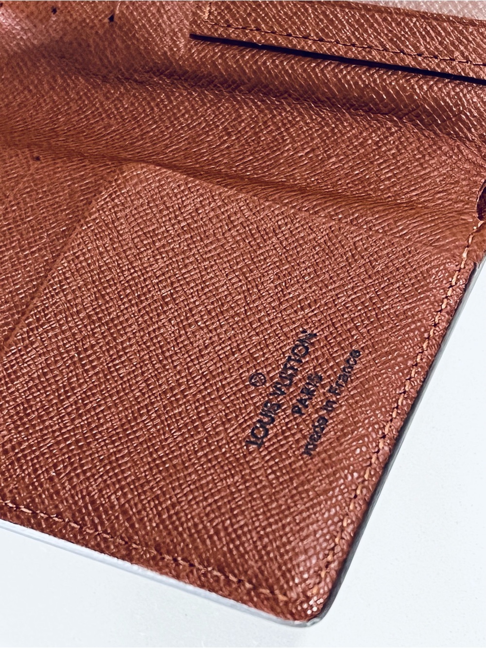 Louis Vuitton Monogram Koala Compact Wallet - Picture 4 of 16